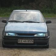 Renault 19 tilsalg 10000kr.