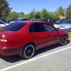 Toyota Carina E 1,6xli   DØD