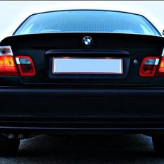 BMW 330d