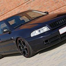 Audi A4 2.7T Quattro Gallardo