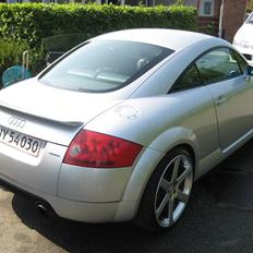 Audi TT (SOLGT)