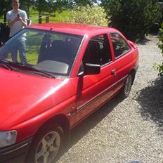 Ford Escort CLX 1.6i 16v