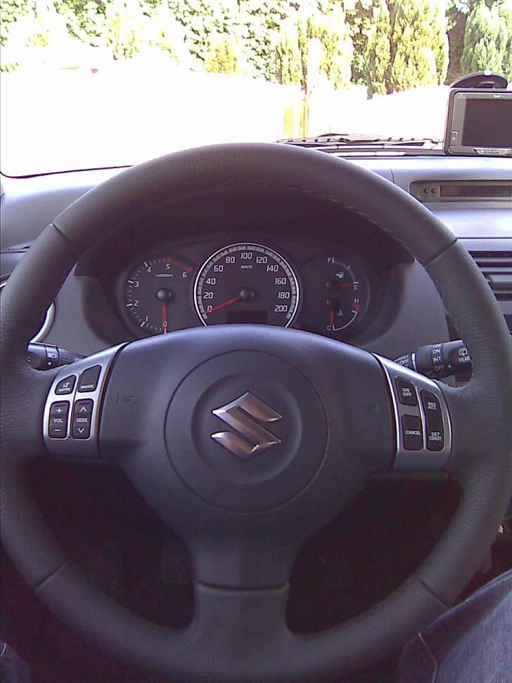 Suzuki Swift "Solgt" billede 5