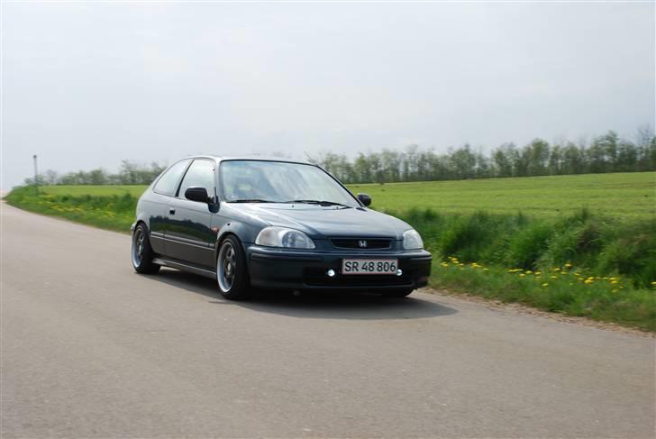 Honda civic 1.5ls vtec billede 3