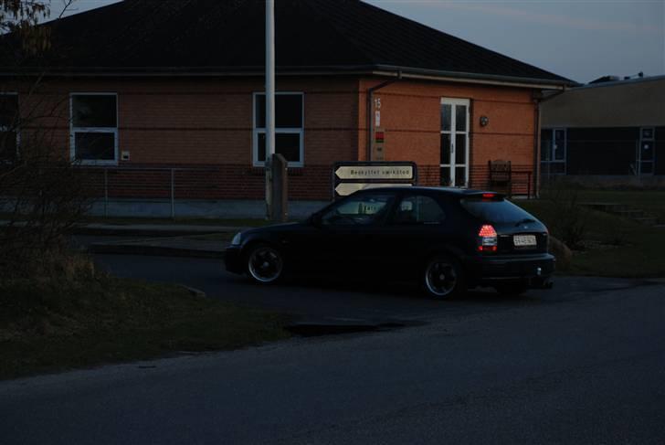 Honda civic 1.5ls vtec billede 8