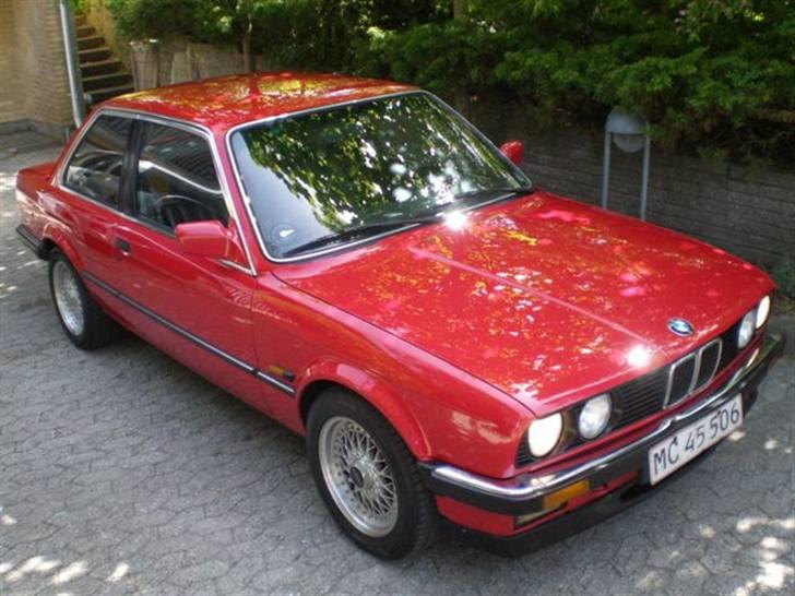 BMW E30 *STJÅLET* billede 14