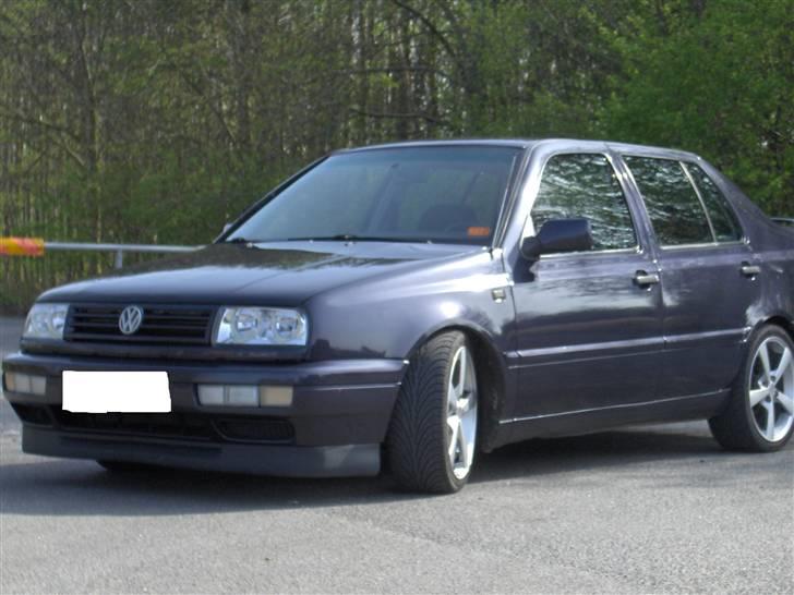 VW  Vento 2,0 GL billede 13