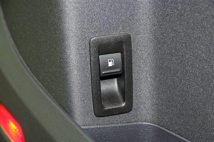 VW Touran - Elektronisk tankdæksel. billede 12