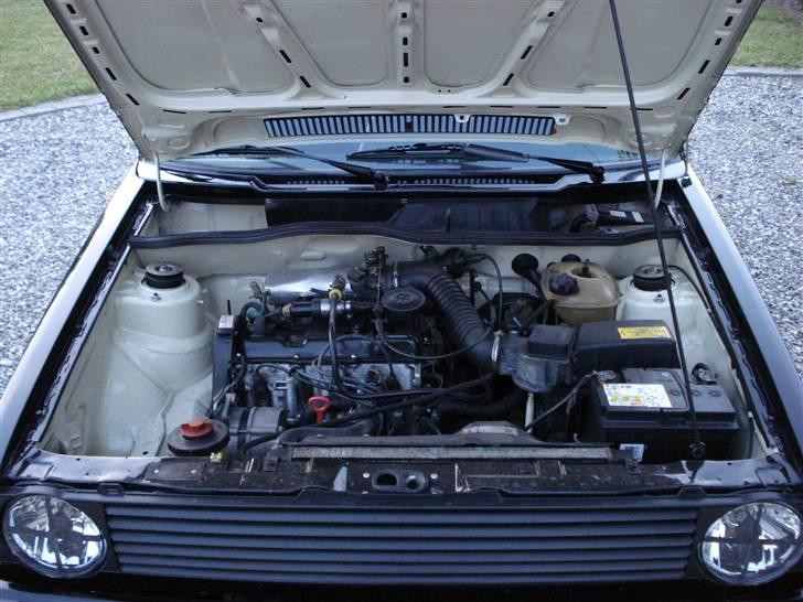 VW GOLF 1 Cab KARMAN solgt billede 6