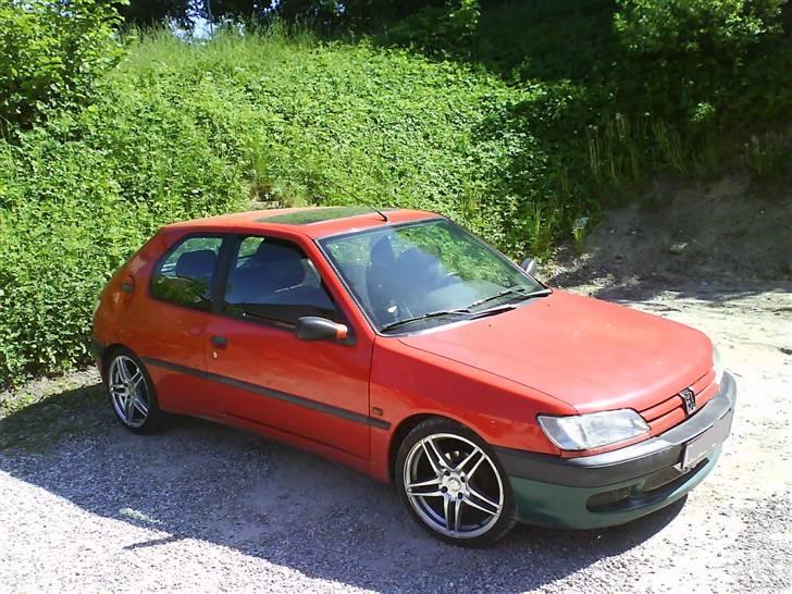 Peugeot 306 xs "SKROTTET" - Fra siden billede 2