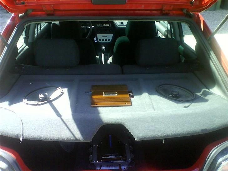 Peugeot 306 xs "SKROTTET" - Hattehylde. billede 10