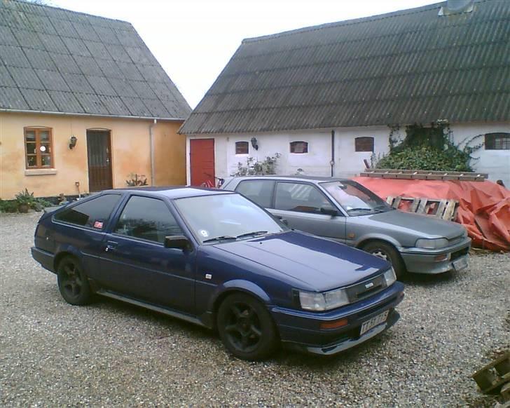 Toyota corolla coupe ae86 billede 1
