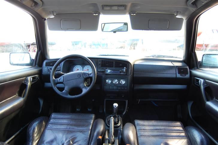 VW GolfVR6 Highline SOLGT - smækker lækker kabine.. billede 3