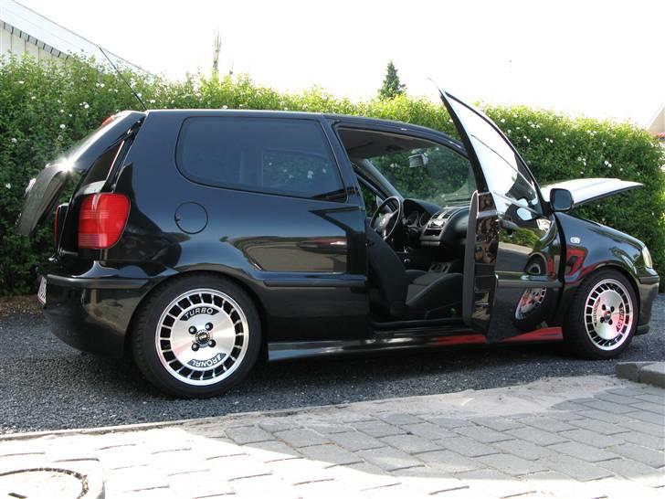 VW Polo  " Totalskadet :-( " - Med mine nye fælge, ser super fedt ud. billede 11