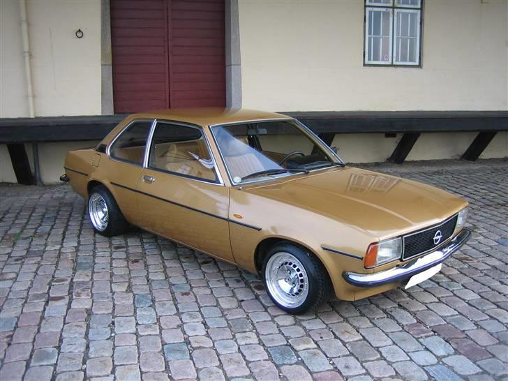 Opel Ascona b billede 16