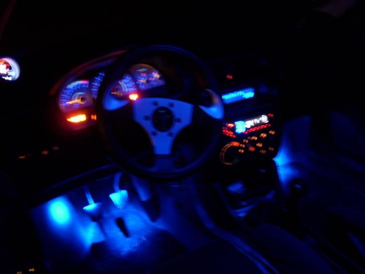 Opel Astra f GSI 16v  solgt - lidt billeder af mine dioder i bilen ;) billede 7