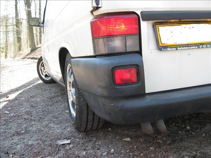 VW Transpoter 2,5 TDI - Klare blink bag på billede 4