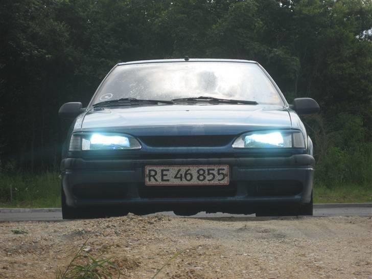 Renault 19 tilsalg 10000kr. billede 1