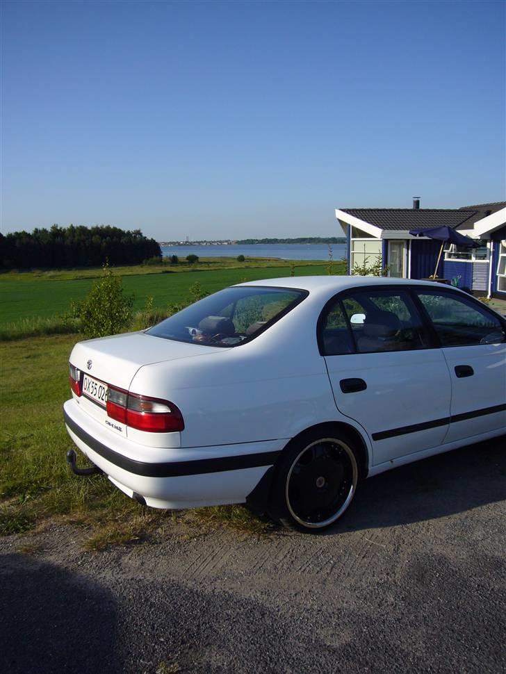 Toyota Carina E billede 12