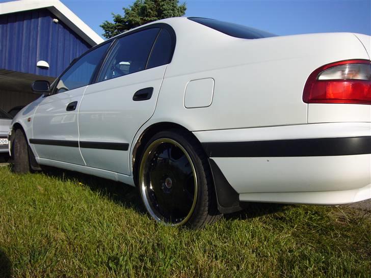 Toyota Carina E billede 13
