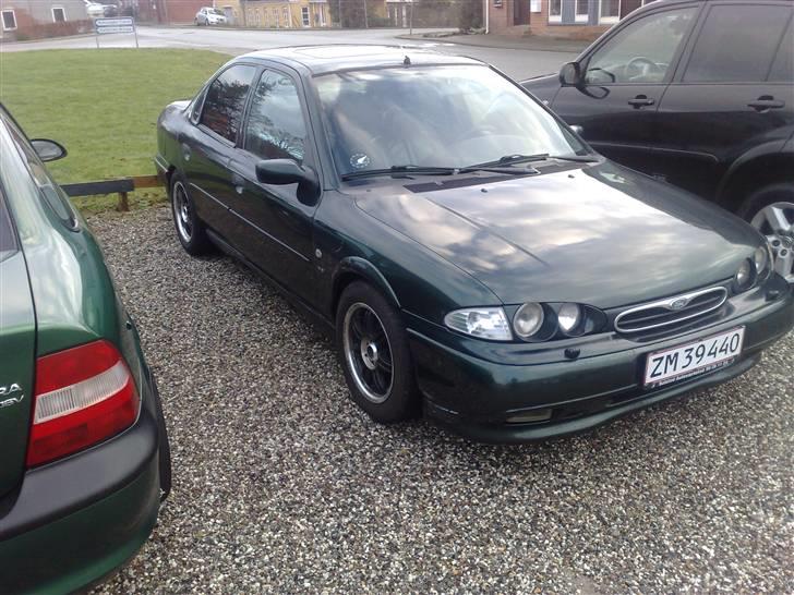 Ford Mondeo RS Ghia V6 billede 10