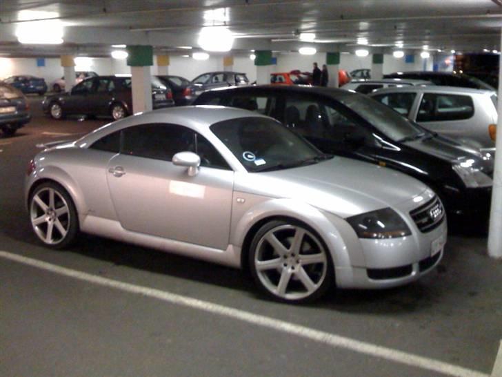 Audi TT (SOLGT) billede 1