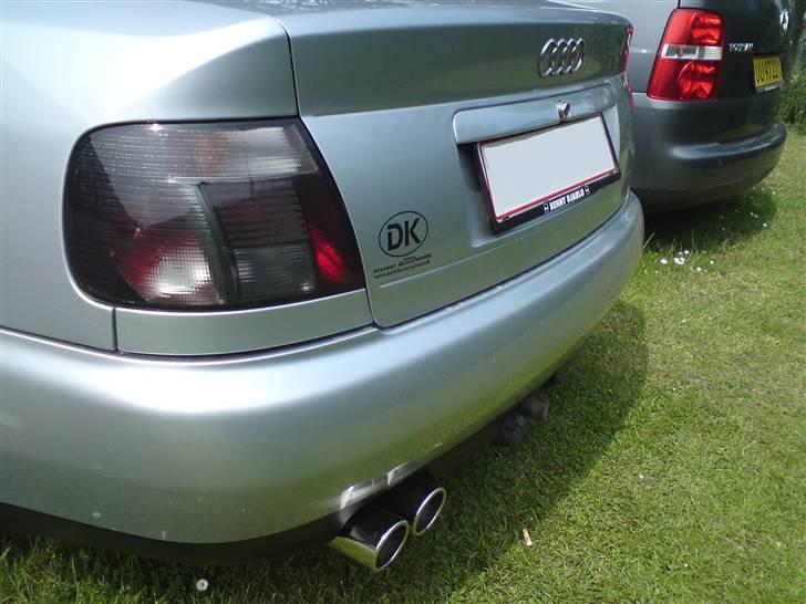 Audi A4 2,4 30v V6 "Junior" billede 3