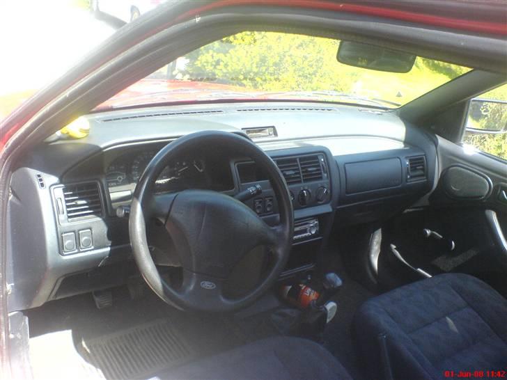 Ford Escort CLX 1.6i 16v billede 4