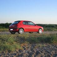 Peugeot 306