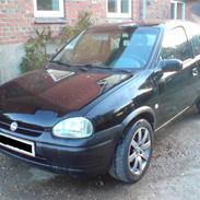 Opel Corsa B sport (SOLGT)