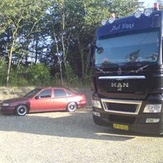 Opel vectra V6 24V????