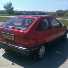 Opel Kadett E