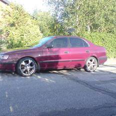 Toyota Carina e Solgt