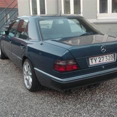 Mercedes Benz 300D w124(solgt)