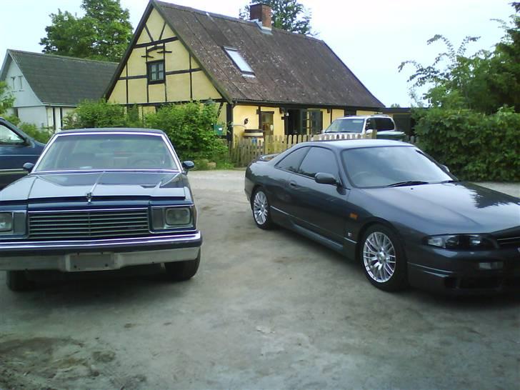 Buick century - Ved siden af Skyline r33 billede 6