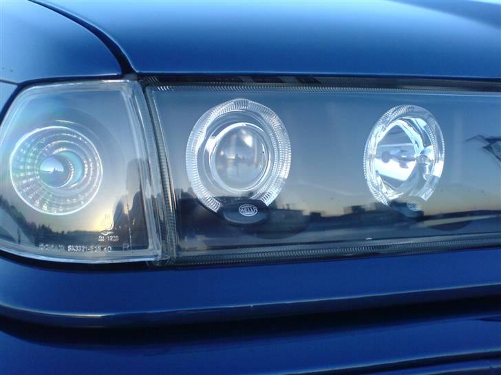 BMW E36 325i (SOLGT) billede 2