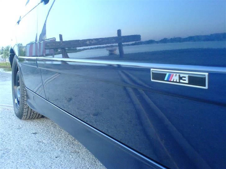 BMW E36 325i (SOLGT) billede 3