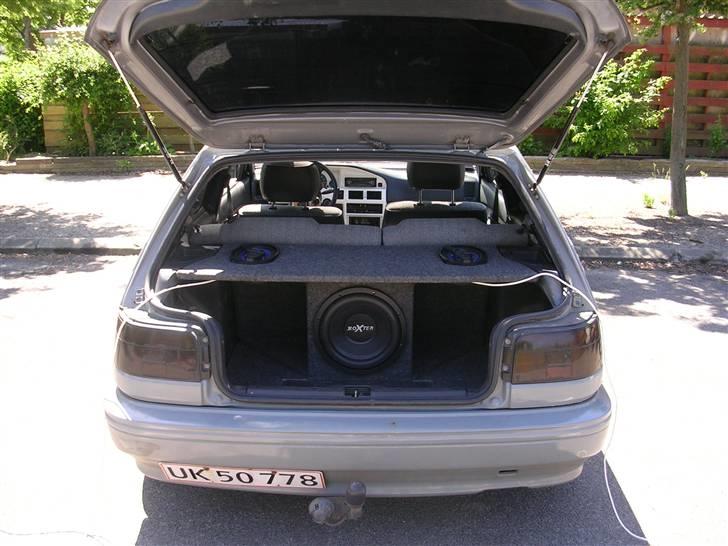 Toyota corolla XLI *SOLGT* billede 9