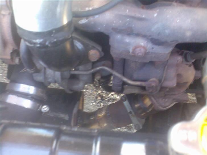 Toyota Corolla 1,3Turbo -SOLGT- billede 3