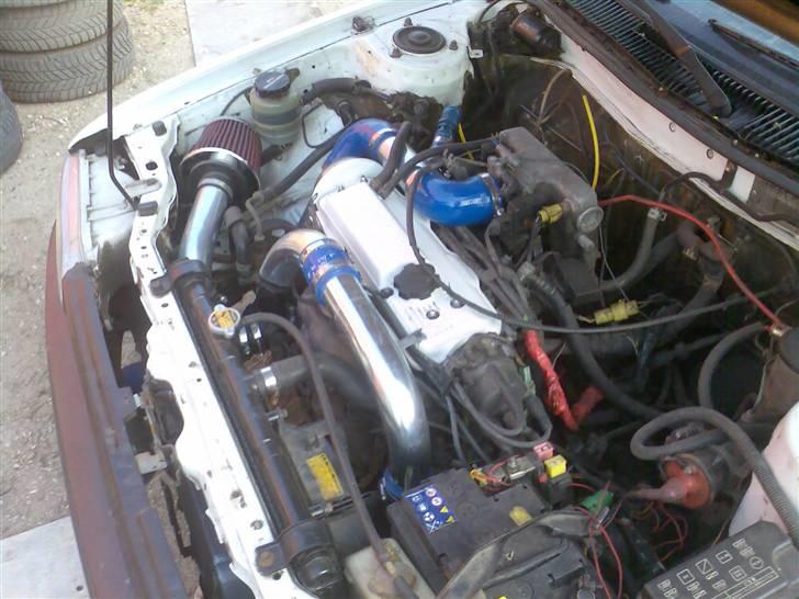 Toyota Corolla 1,3Turbo -SOLGT- billede 9