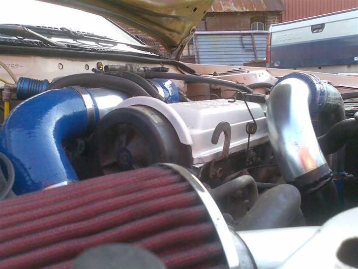 Toyota Corolla 1,3Turbo -SOLGT- billede 10