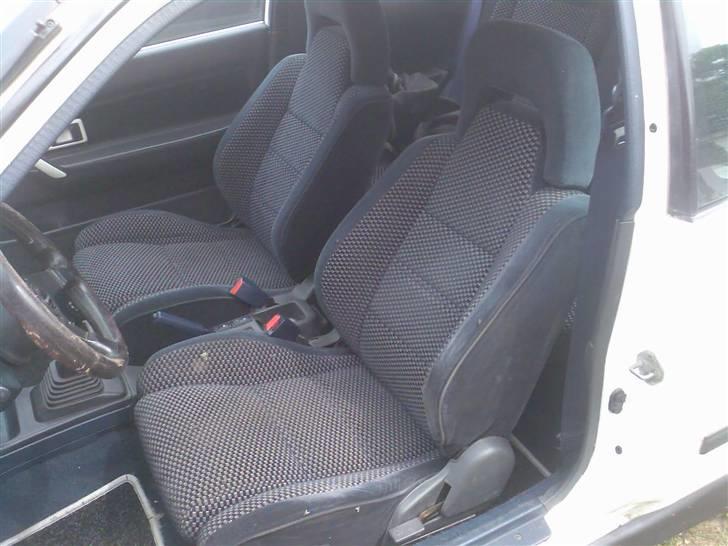 Toyota Corolla 1,3Turbo -SOLGT- - GTI sæder billede 11