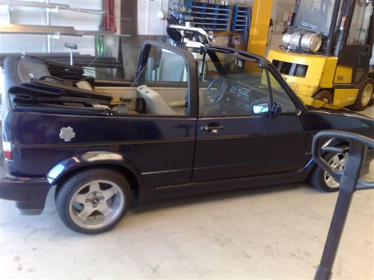 VW Golf I cabriolet billede 1
