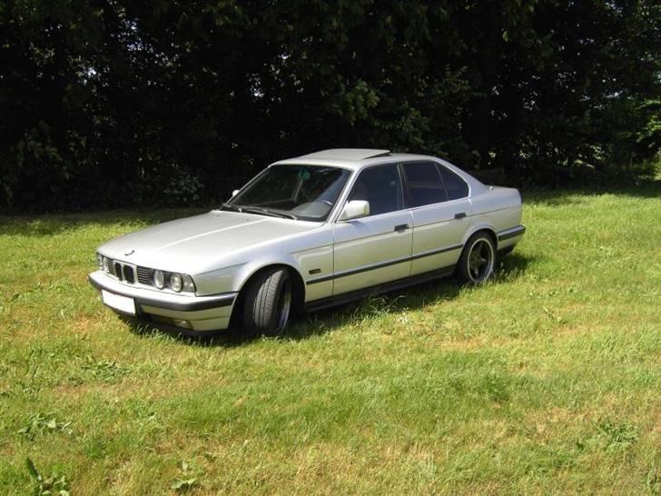 BMW E34 525i billede 2