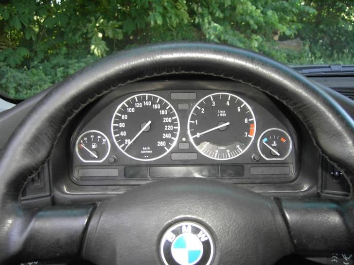 BMW E34 525i billede 20