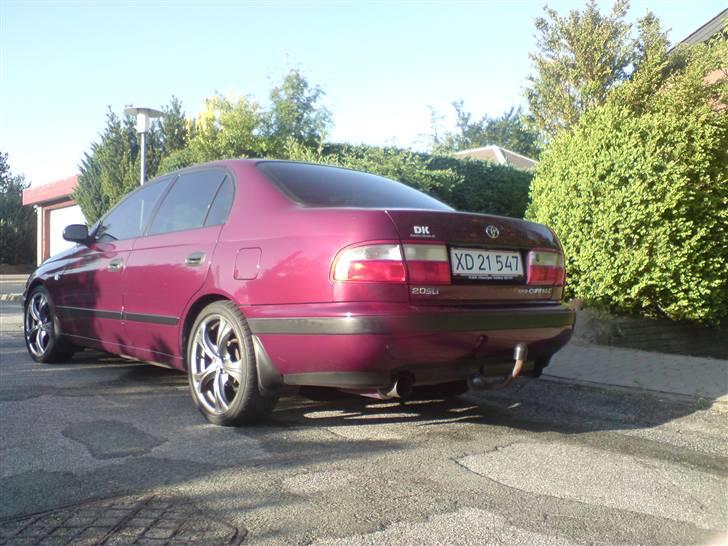 Toyota Carina e Solgt billede 4