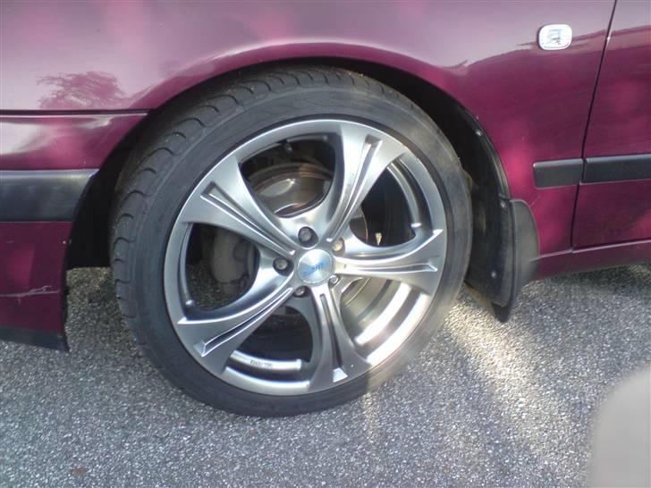 Toyota Carina e Solgt billede 5