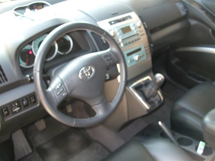 Toyota sportsvan 2,2 D Cat billede 7