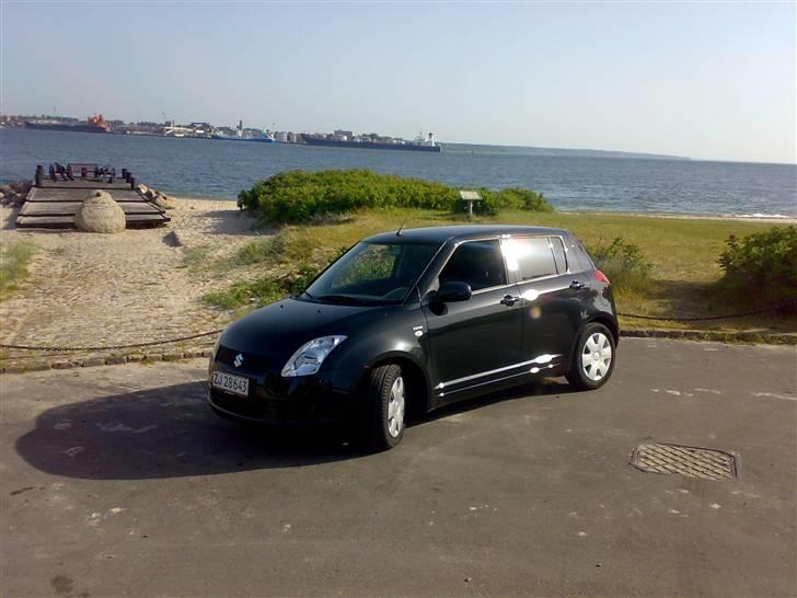 Suzuki Swift, 5 Dørs,  - Billedet er taget i Strib billede 2