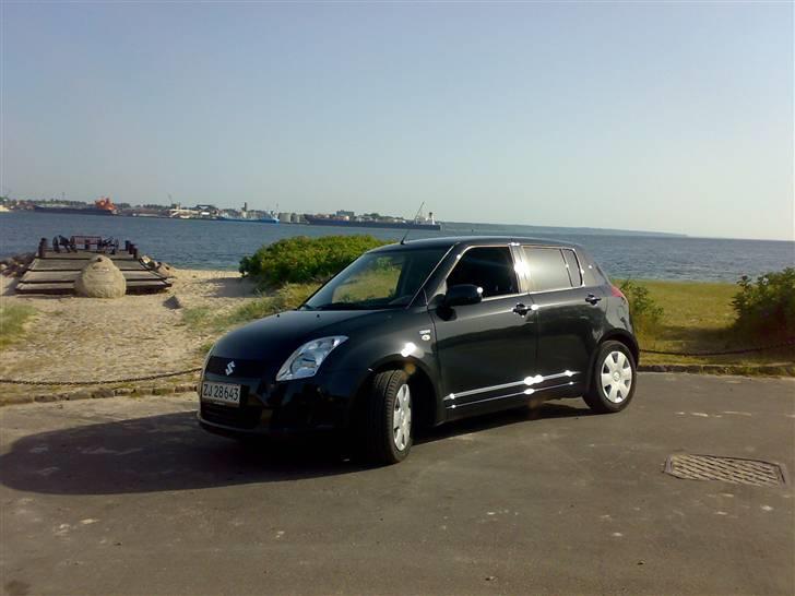 Suzuki Swift, 5 Dørs,  - Billedet er taget i Strib billede 3